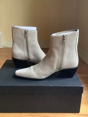 Rag & Bone Joni Studded Zip Block Heel Ankle Boots Light Sand Suede SZ EU 39.5